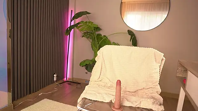 Kaya_Sins - Shake my legs and make me wet💦💕😈