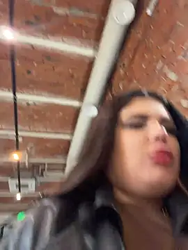 AmelliaDiamond - 2 gerl caresses pussy in cafe🔥