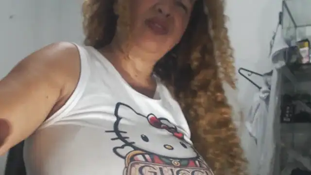 BustyAmanda