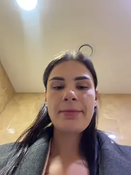 MiraReach - Masturbate asshole 2 fingers 😋💋