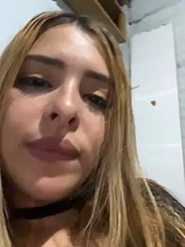 Nahomy_cm - 4 minutes masturbating 🔥