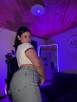 Isabella_boobd - Zoom boobs