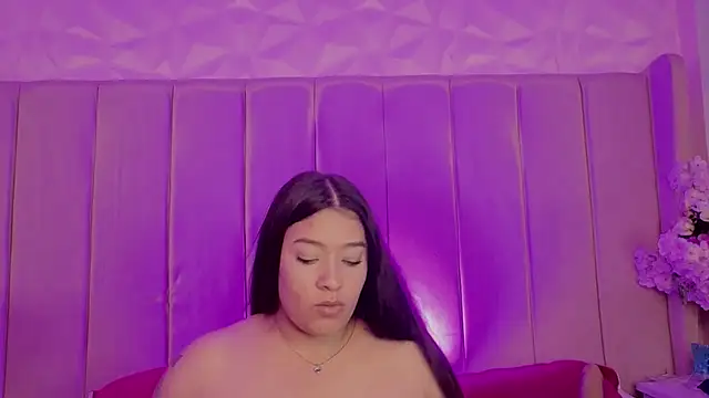 MollyBigBoobs12 - make me smile with your love ❤️