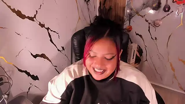 Arthemisa_tay69 - show tits 🖤