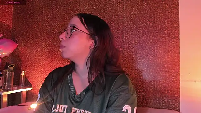 Apartment28 - CUMMMM on her pretty face and Tits💦