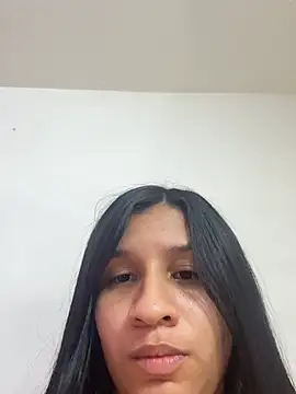 Danaeluxe - Playing with my delicious pussy 🥵