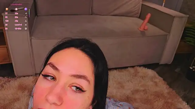 Sofi_Conner - tease with my skirt for u