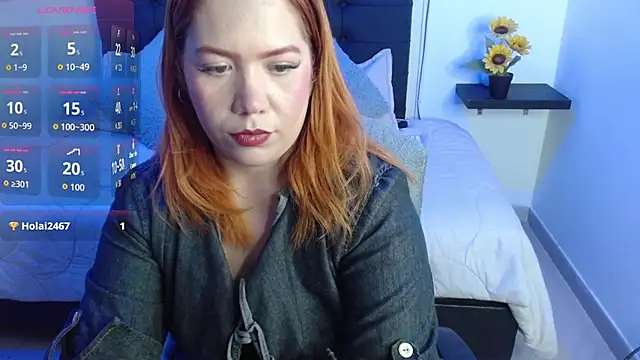 Srta_saraa - show boobs♥