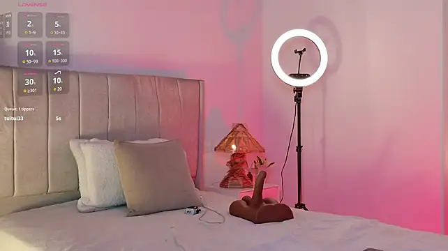 1m_megan - naked