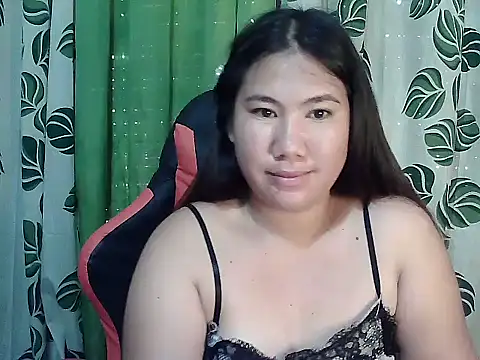 Islandbabe22 - Play Pussy with Dildo