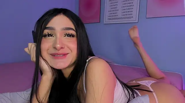 TokyoHaskel - Flash + rub my pussy 🥵