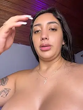 Hannahoff - Spanks ass with oil