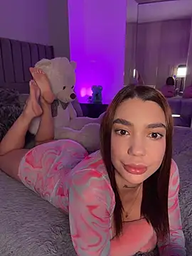 Evelyn_Claiire - Sexy topless dance