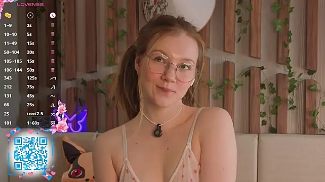 Lyra_thenymph - 💚Feel your vibes under my panties💚