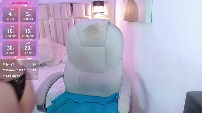 Zooey_ - masturbarte my pussy