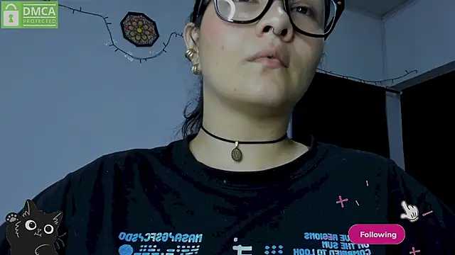 Babe-sofi - Fuck my fat pussy guy!