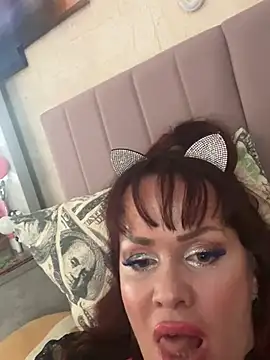 Lolaley2 - Musturbayte pussy oil