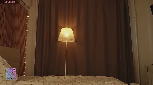 Temperaturka - take off panties