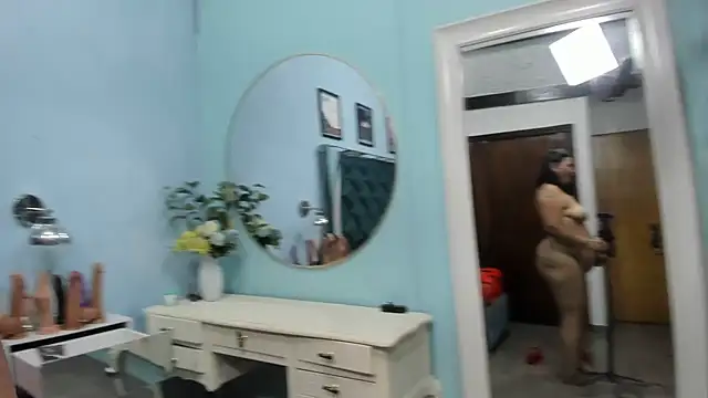 PENELOPELEWISs