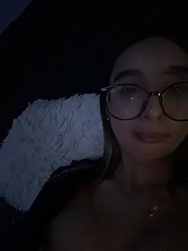 Victoria_Nixxx - Fuck me pussy and squirt 💦🔥
