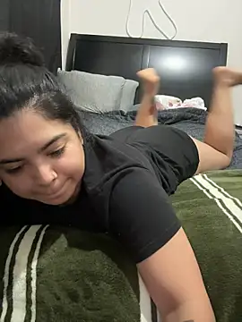 Kimmiakiss22 - Make Me Wet