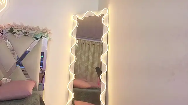 Amatista1_tay - shiw doggystyle and hard spanks