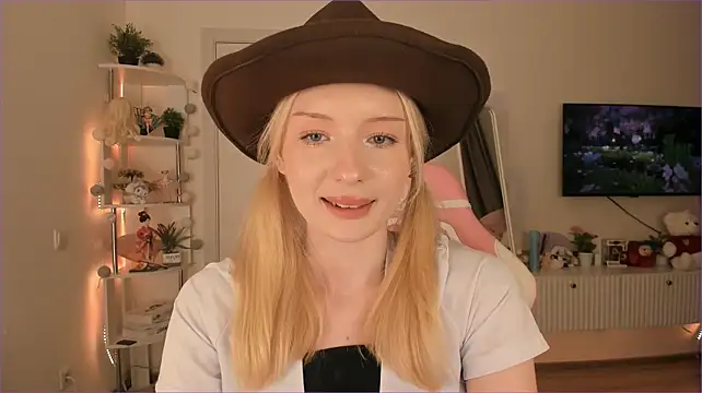 Tiffany_Paw - SLOPPYBLOWJOB4YOU
