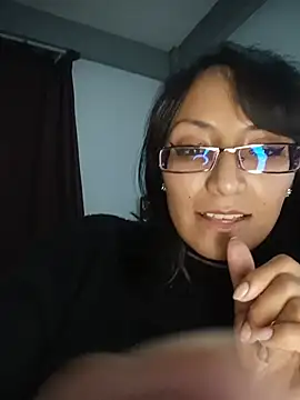 LucyCherry69 - Nalguitas rojas amor ❤️🔥