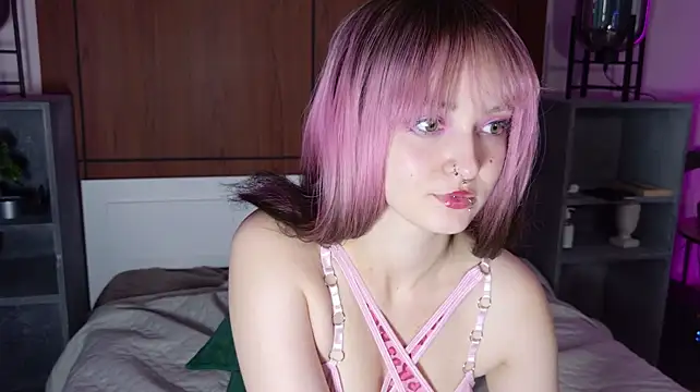 Sakura_miss_ - Show tongue