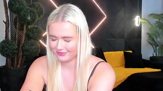 Julia_robertson - ❤️ cum with me 💞