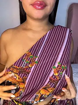 Shara_queen1 - show tits