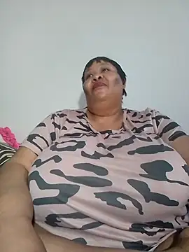 Nancy111 - Make Me cum and squit in my toy