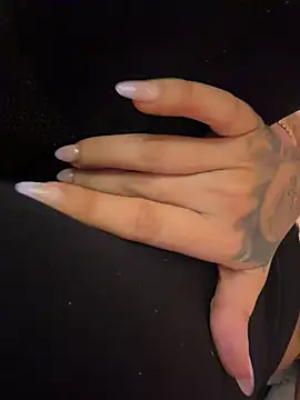 Ariannaa_1 - Hard Spanks Till Red 🔥🤚