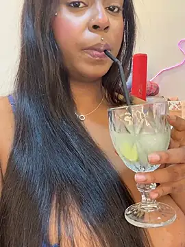 Afroditeeinefavel - cum/gozar+dildo in pussy+control 💦✨