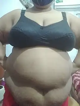 Momo_loves - c2c Only 8 token😉 call me guys🫦