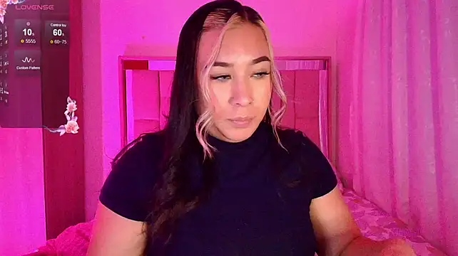 Leahtemptation3 - saliva play
