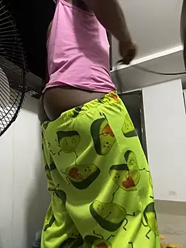 _yisela_ - Juicy pussy