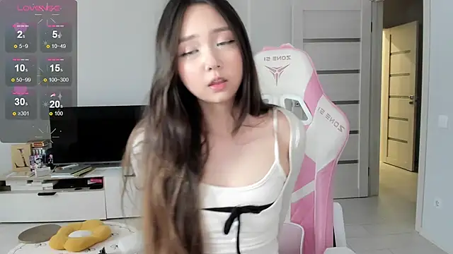 Fluffy_Rose - pantie off