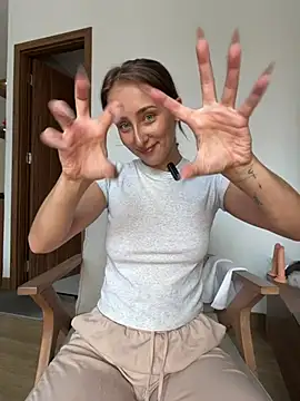 FlexibleDoll_ - show sisski + sexy photo