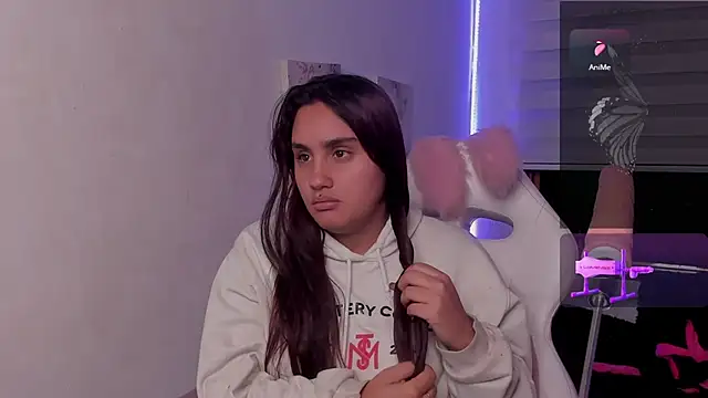 Kir_ely - Show ass