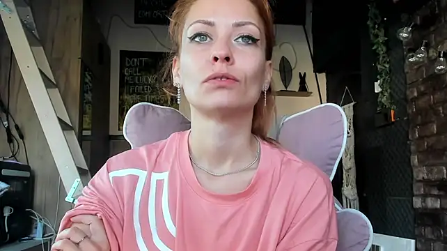 Karo123421 - 