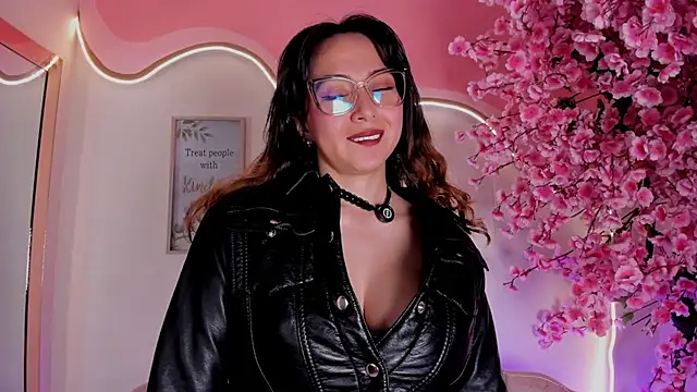 VeronicaJonesss_ - Oil in tits💖