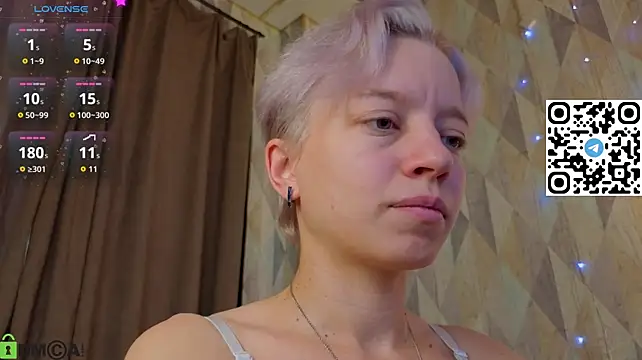 Michelle_Blond - play