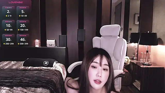 Aurora__77 - 我来啦
