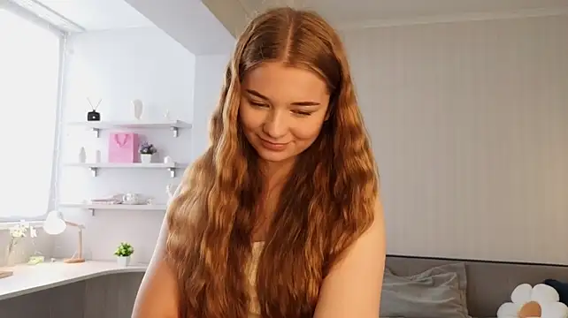 EffieFruin - take off my shirt😍