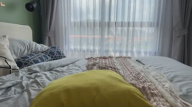 Anna_Six