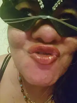 Afrodita_venus_squirt - 😈😈SUCK 2TITS OIL😈 , lush- DOMI 5 m😈