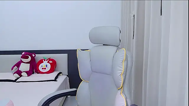 Susu66888 - 留下来陪我【无内M腿+抢到目标的控制5分钟】