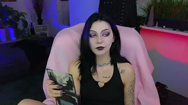 LorenLoiss - play with pussy in panties