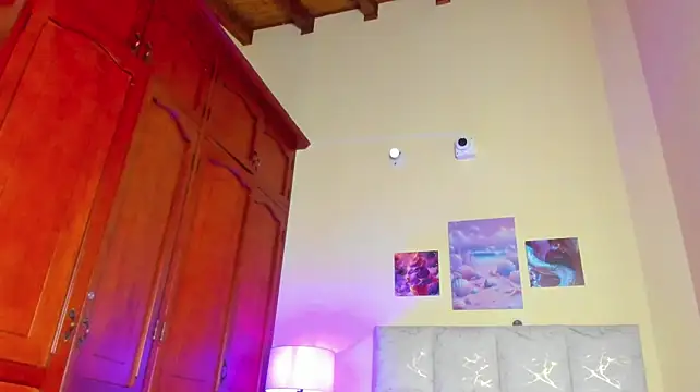 Naomy_68